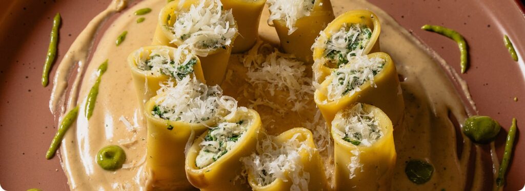 Restaurant Italien Vich Plat Paccherifarci Epinards Sauce Noix Min